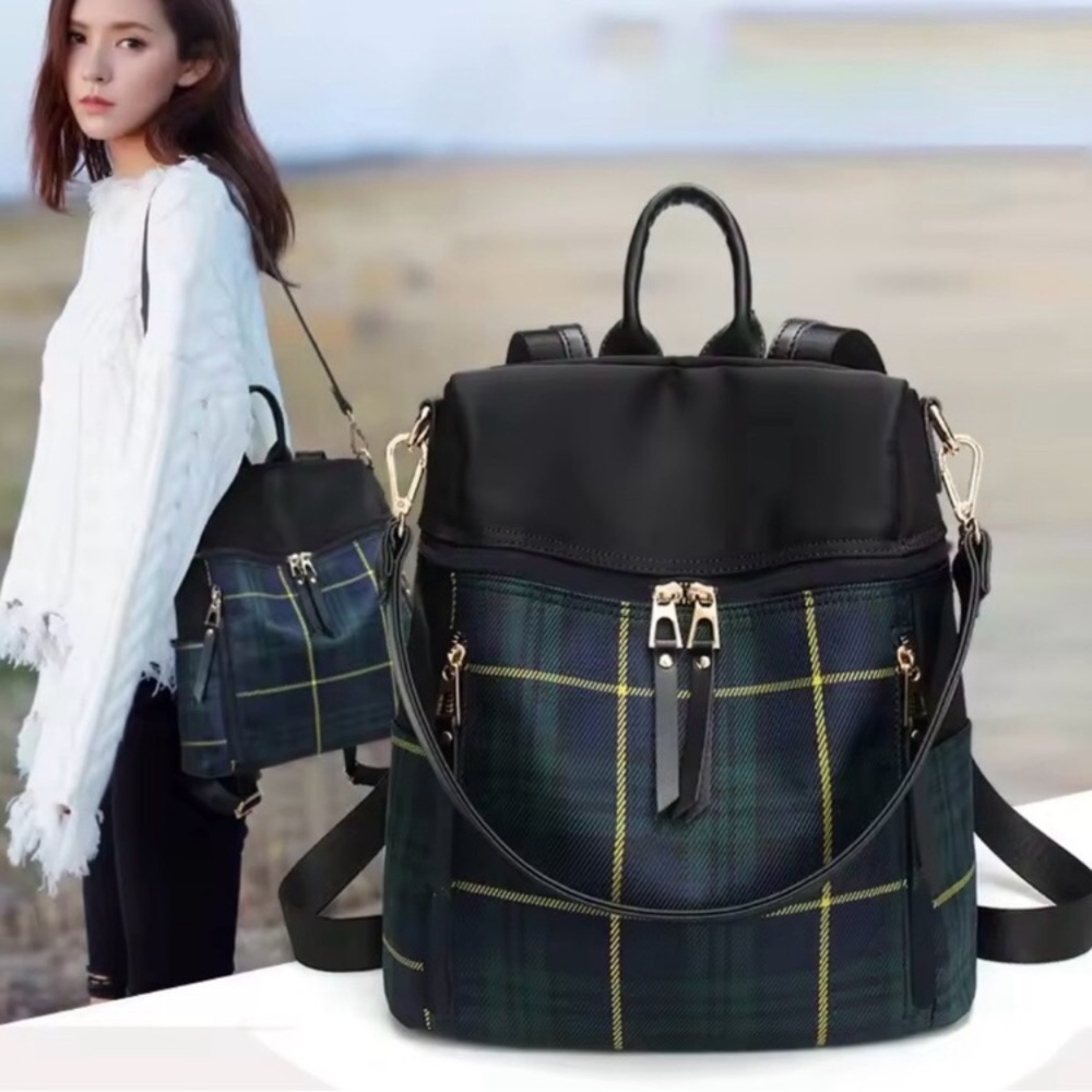 Classic Plaid Print Vegan Leather zip up Medium size Back Pack new